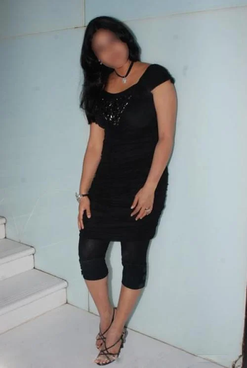 Call Girls Doodh Bowli